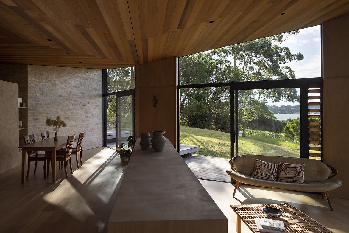 Bird/Seed House Best Awards